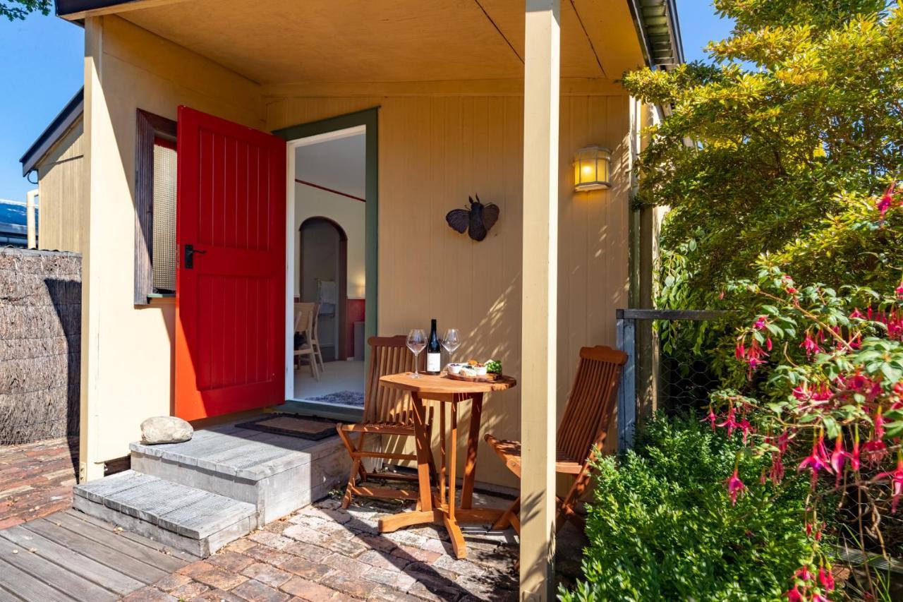 Shy Cottage And Studio Ґрейтаун Екстер'єр фото