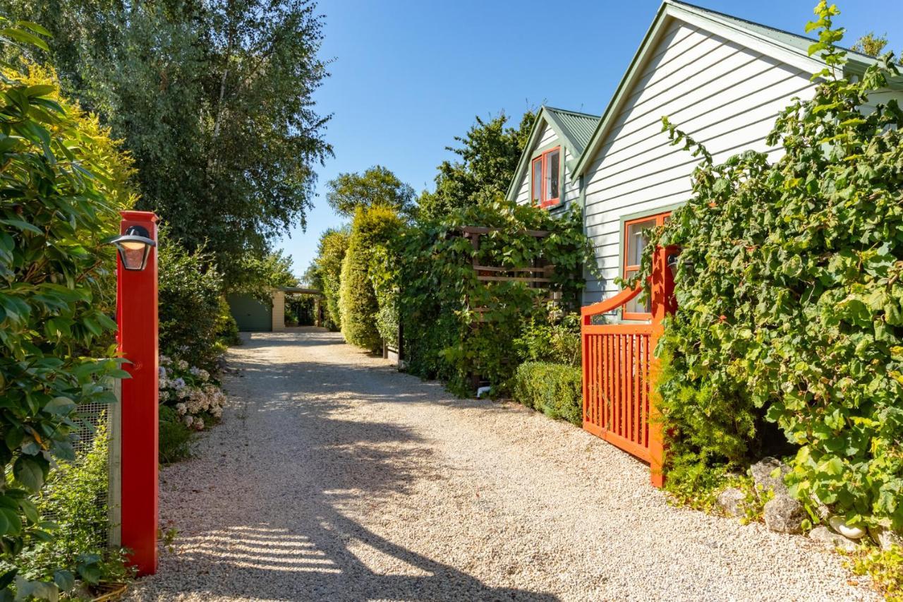 Shy Cottage And Studio Ґрейтаун Екстер'єр фото